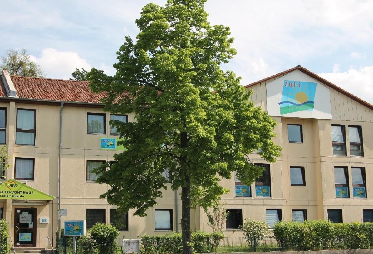 Jugendgastehaus Lichterfelde Hostel Berlin Exterior photo
